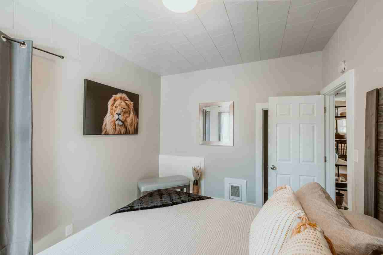 646 Nw 19th St #1624352P - Photo 7 of 50