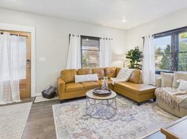 featured image of 132 7th Ave Se