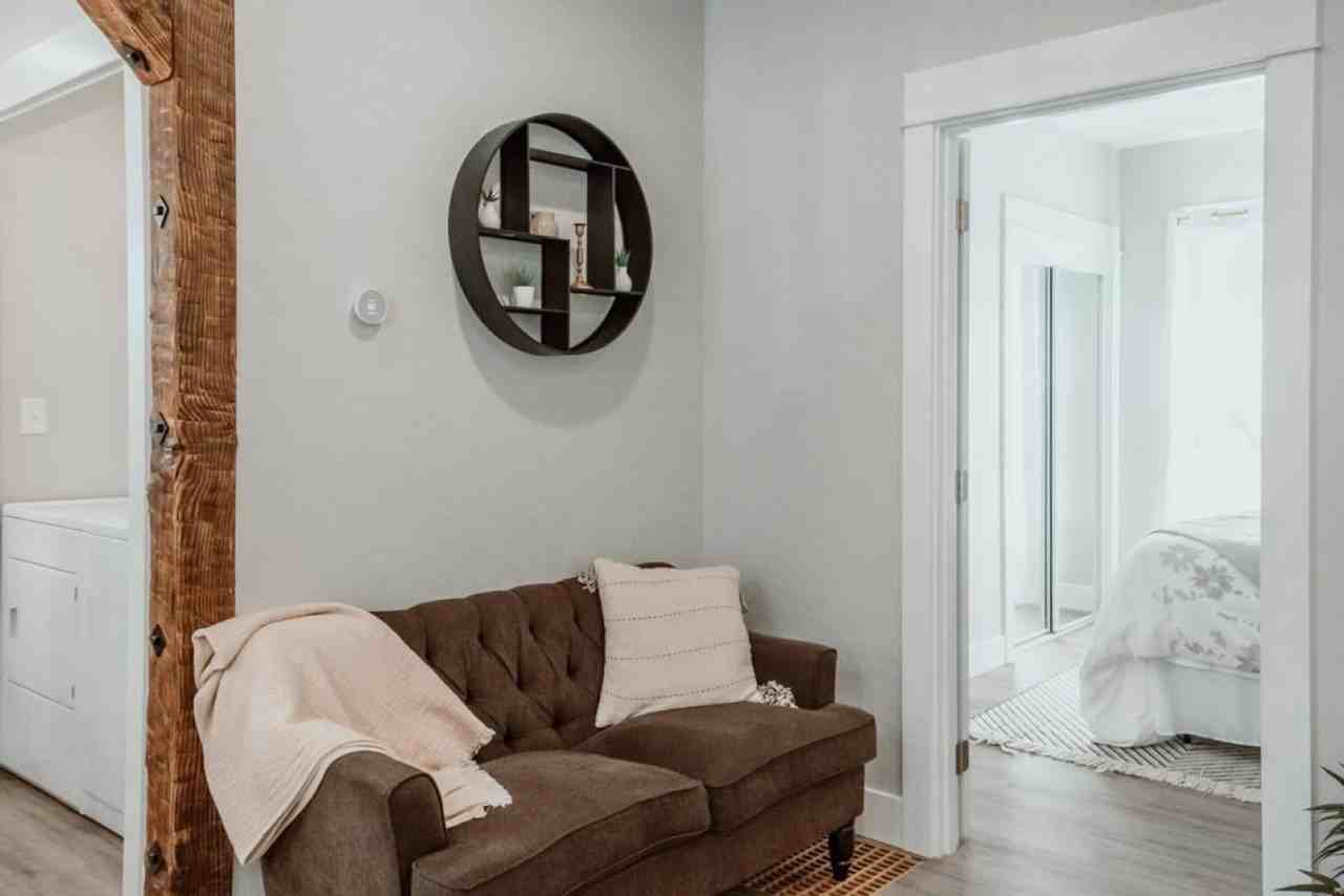 1300 Nw Harrison Blvd #1624364P - Photo 4 of 50