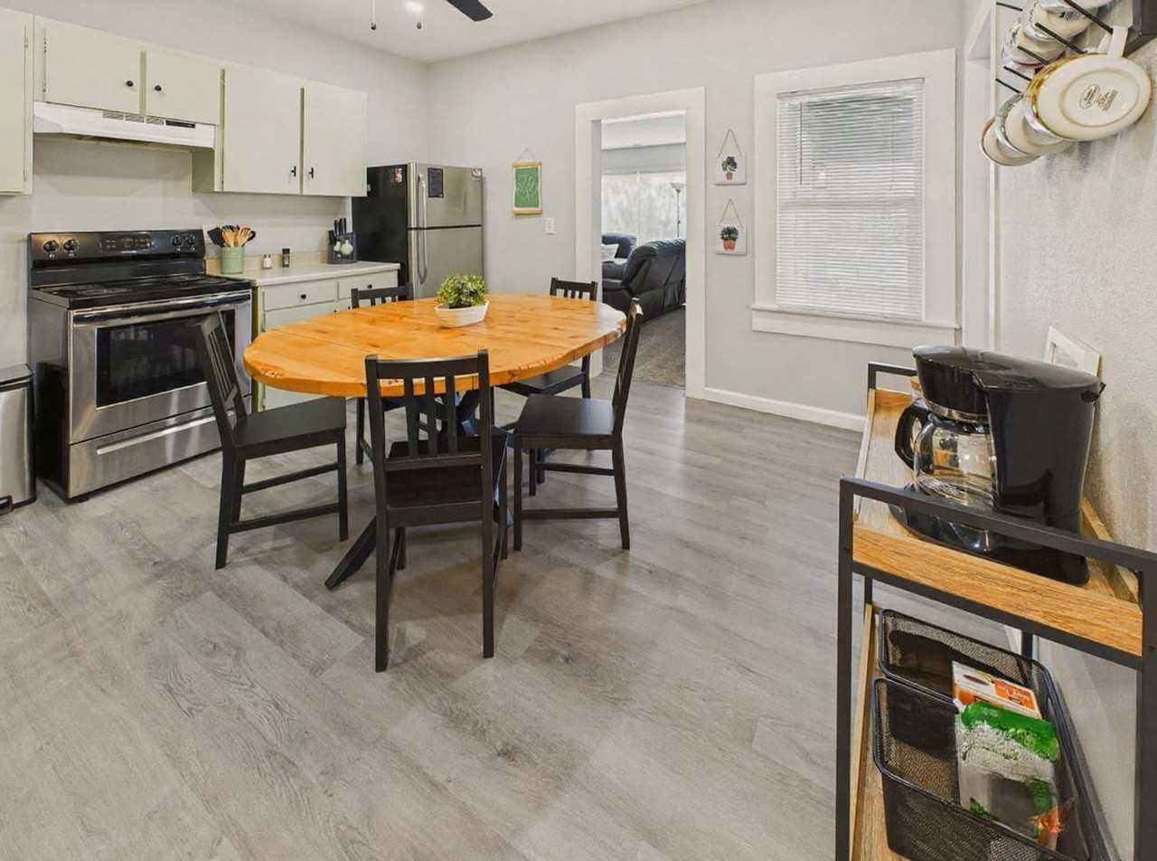 1603 Main St #1624366P - Photo 2 of 40