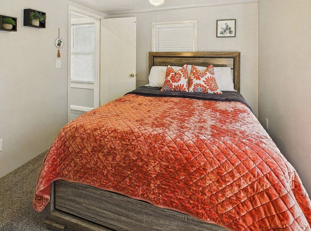 1603 Main St #1624366P - Photo 6 of 40