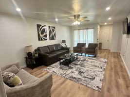 featured image of 1916 N Floyd Rd