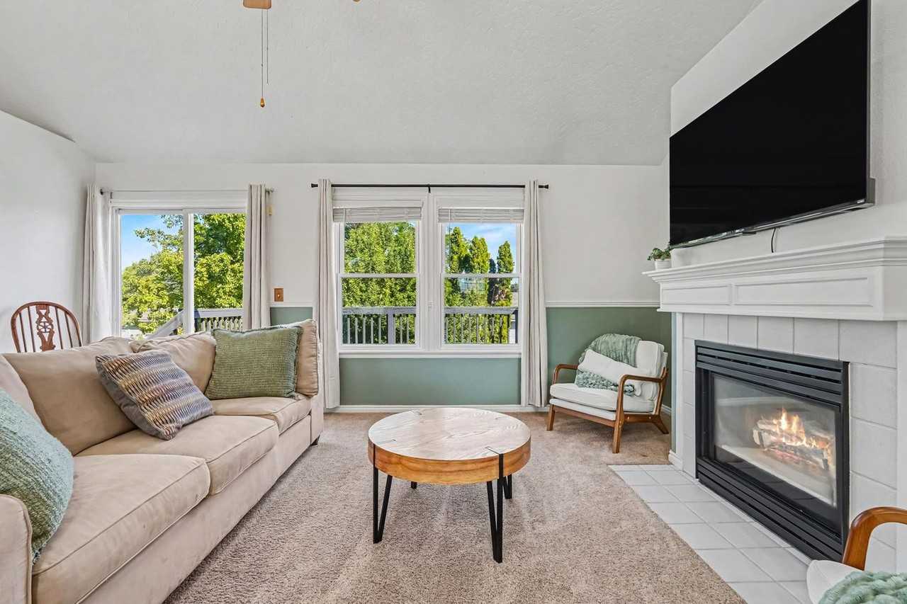 7400 Newbrook Dr #1630778P - Photo 3 of 50