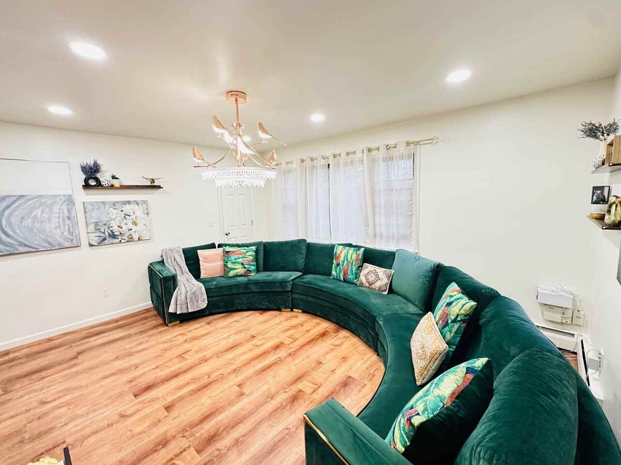 102 Nelson Ave #1589922P - Photo 4 of 44