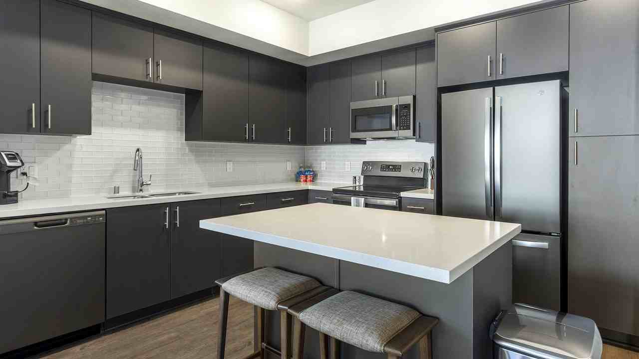 3939 W. 12th St. - Photo 3 of 24