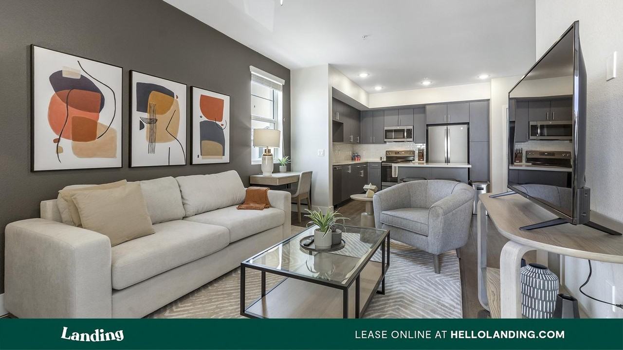 376 Penley Lake Circle - Photo 4 of 50