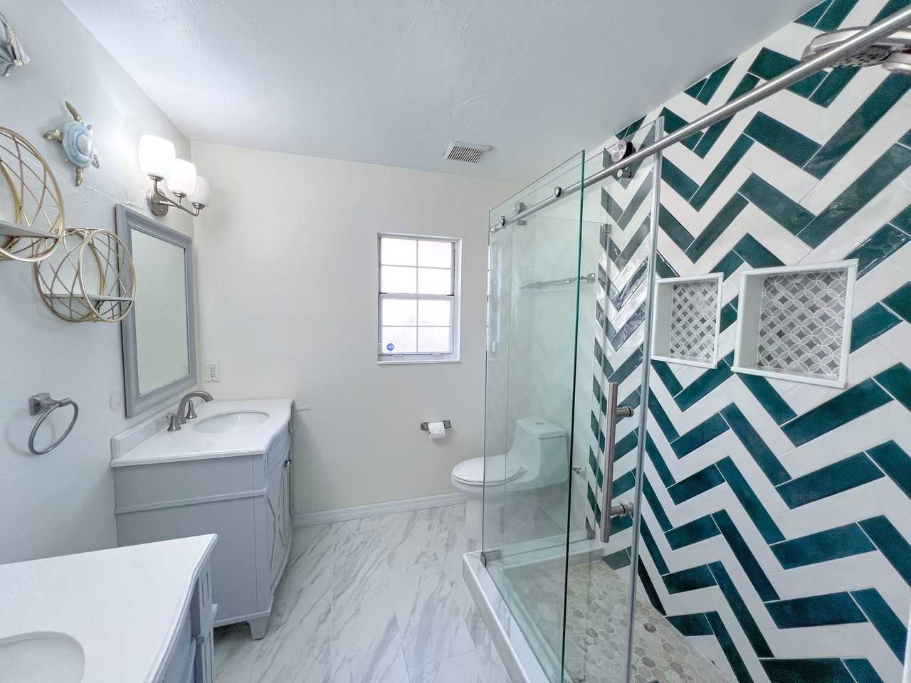 7516 Northwestavenue - Photo 3 of 16