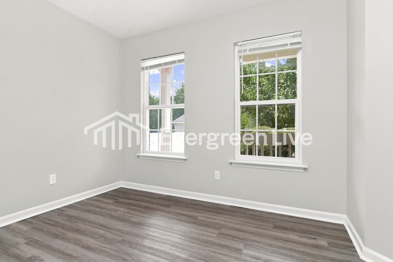 23 Twin Oaks Cir - Photo 4 of 15