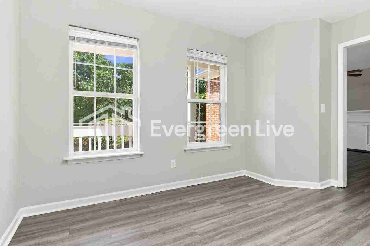 23 Twin Oaks Cir - Photo 5 of 15