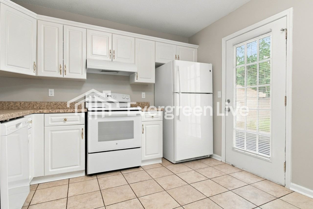 23 Twin Oaks Cir - Photo 7 of 15
