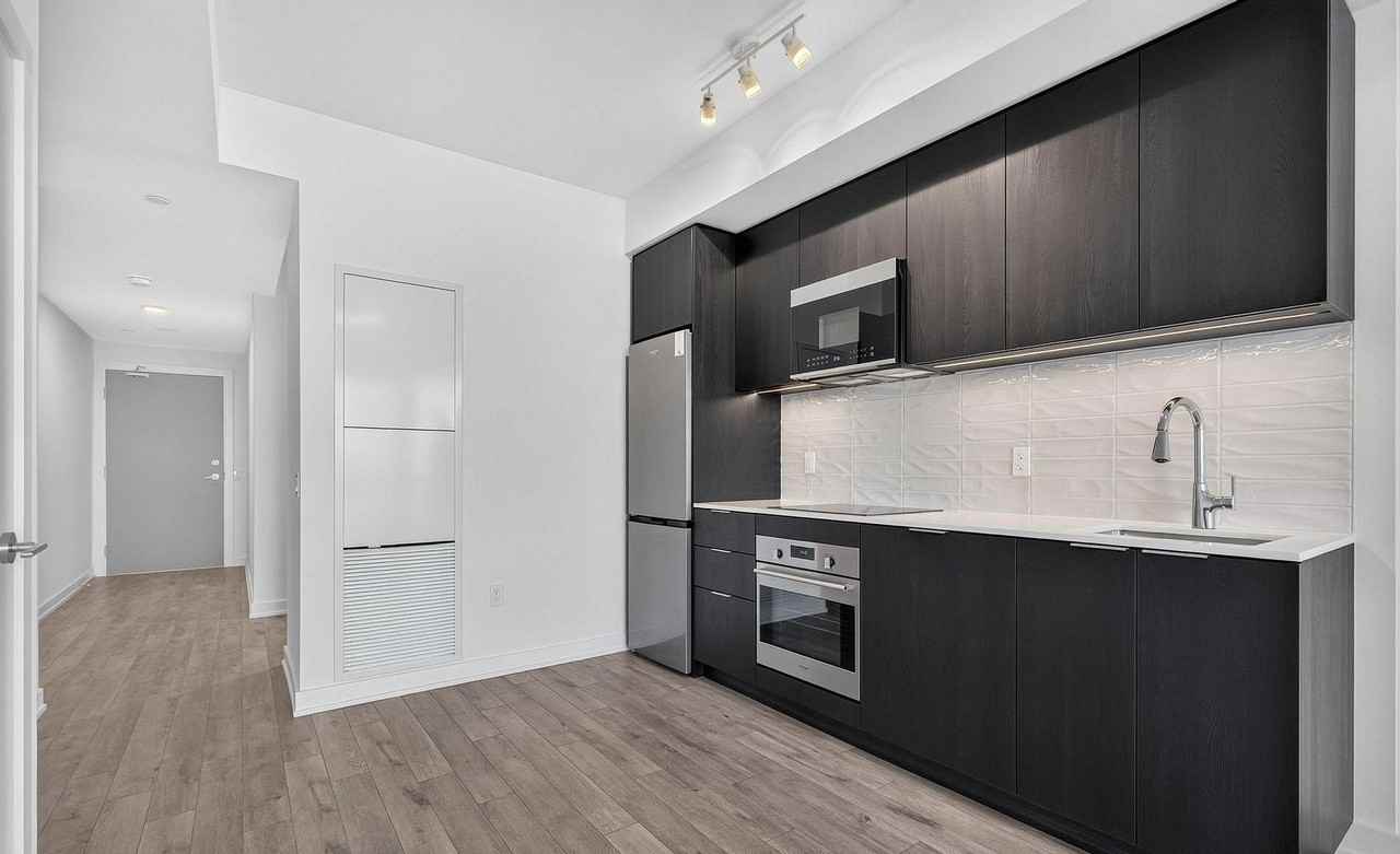 15 Skyridge Drive - Photo 3 of 10