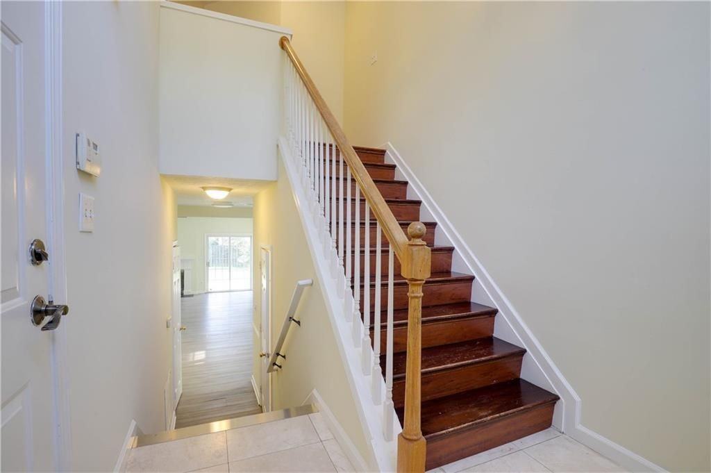 4033 Oak Glenn Dr - Photo 2 of 22