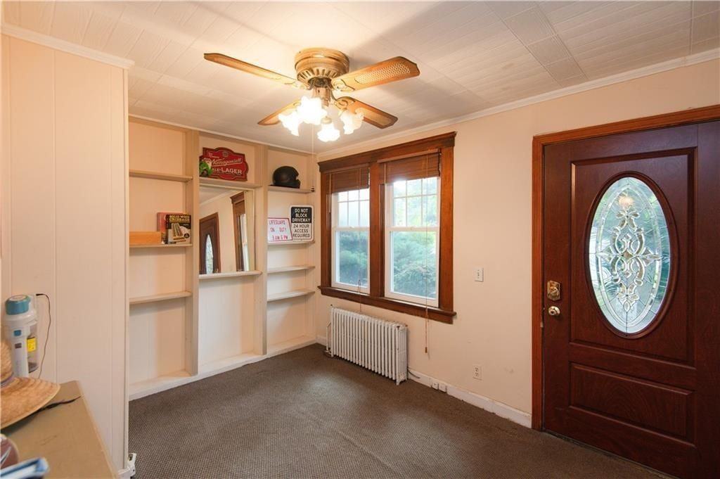556 E Main Rd - Photo 6 of 35