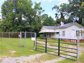 3631 W Napier Ave - Photo 1 of 1