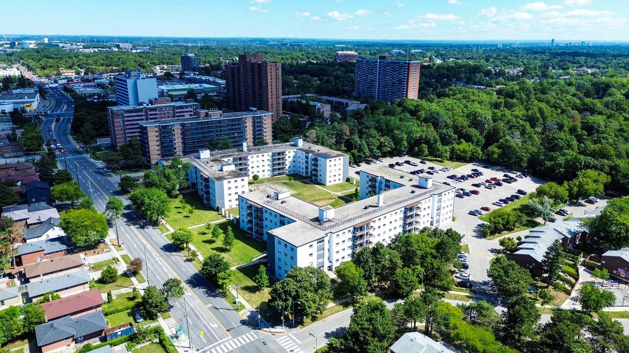 205 & 207 Morningside Avenue - Photo 6 of 25