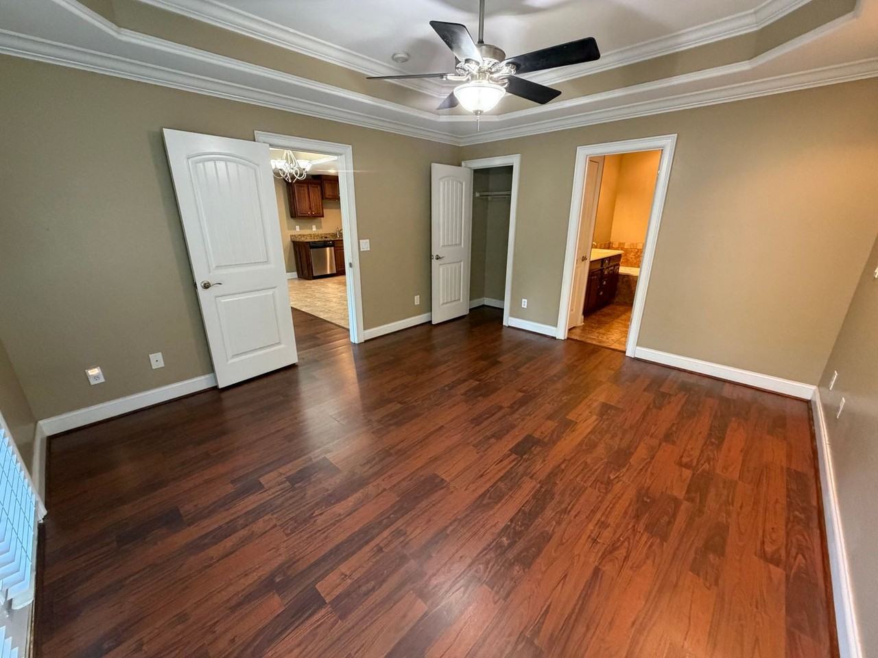 2316 Speedway Blvd - Photo 7 of 33