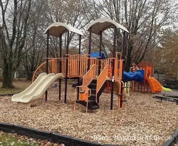 1107 W Bonny Doon Ln - Photo 3 of 5