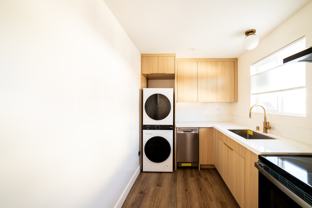 1346 S Dunsmuir Ave #1-2 - Photo 1 of 1