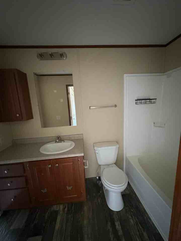 4462 Earlville Estates Mhp Llceast 1251St Road - Photo 5 of 9