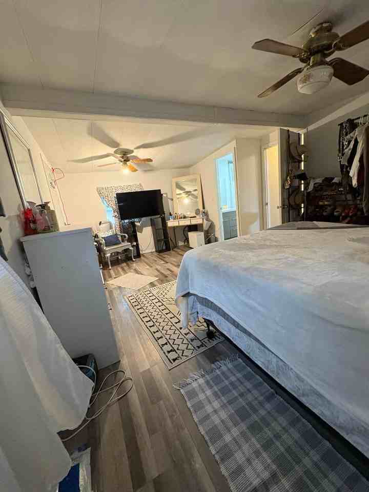 111 Mendota Estates Mhp Llcsouth 13Th Ave - Photo 2 of 14