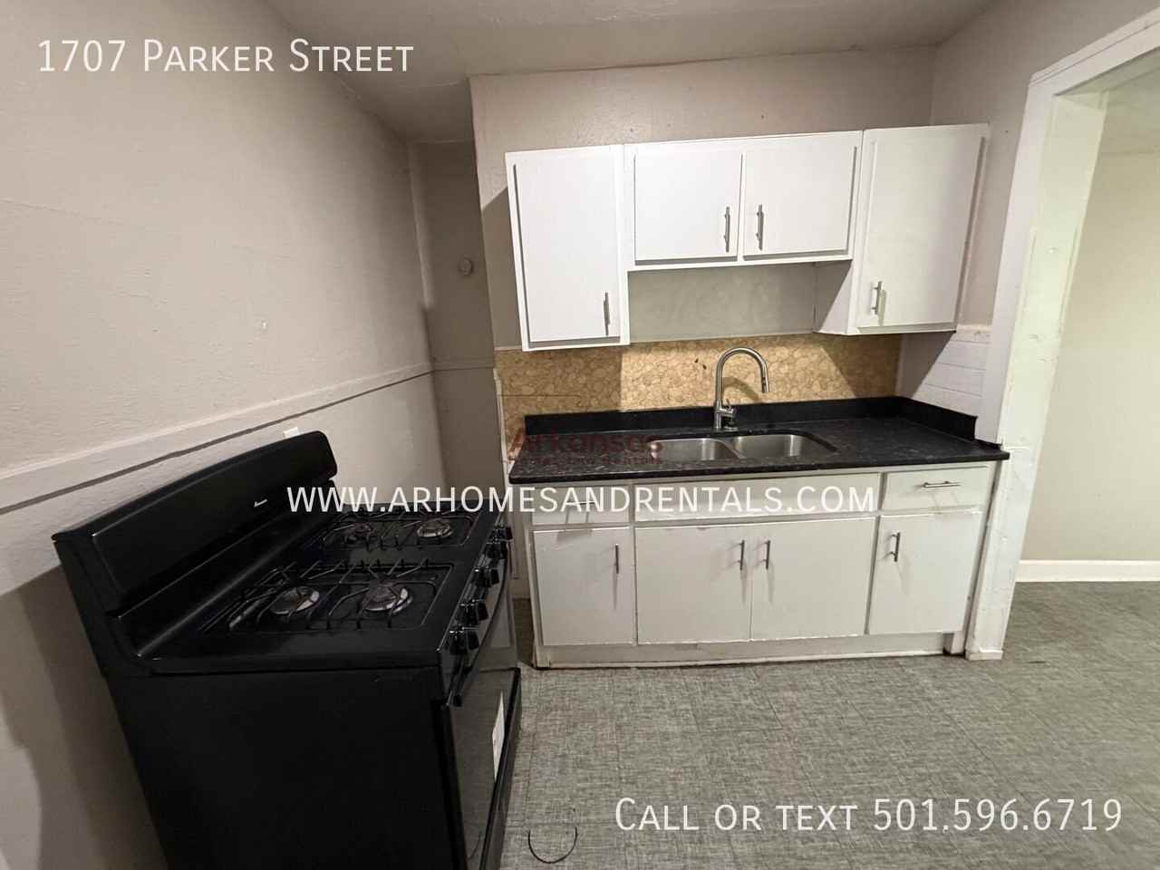 1707 Parker St - Photo 6 of 14