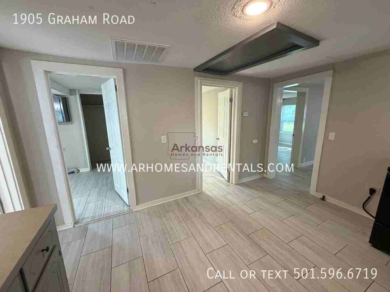 1905 Graham Rd - Photo 4 of 14