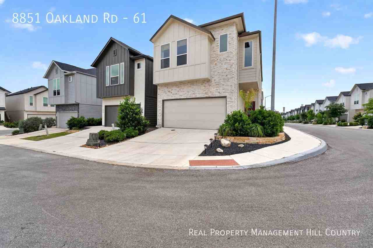 8851 Oakland Rd #61 - Photo 3 of 50