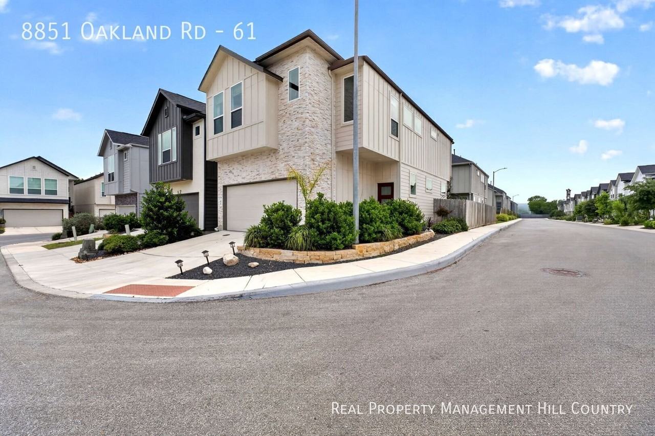 8851 Oakland Rd #61 - Photo 5 of 50