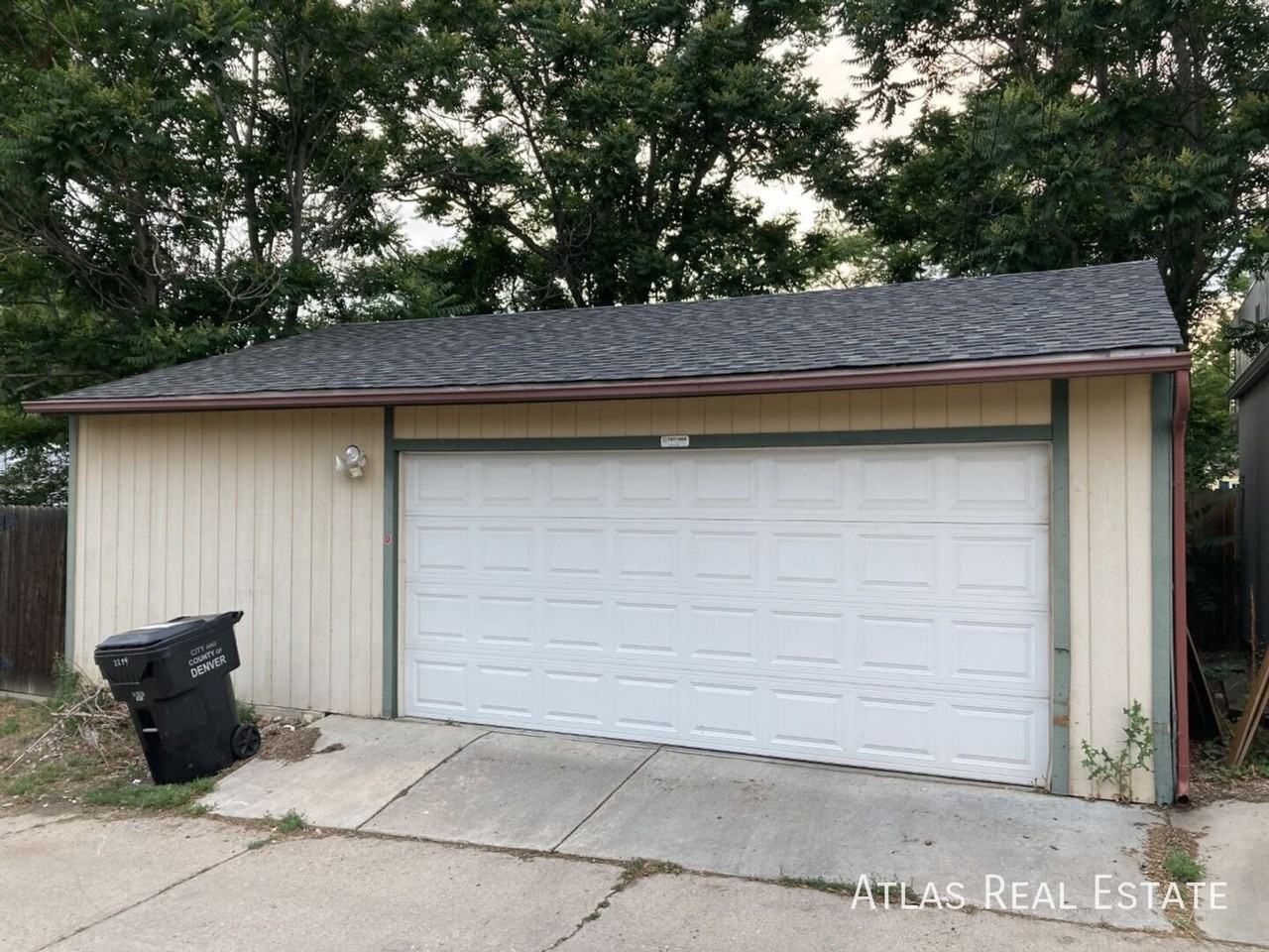 2294 S Ogden St - Photo 3 of 15