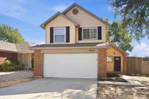 featured image of 7400 Ashcroft Cir