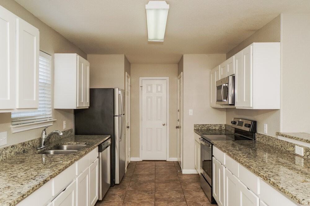 5726 Sandy Cyn - Photo 6 of 17