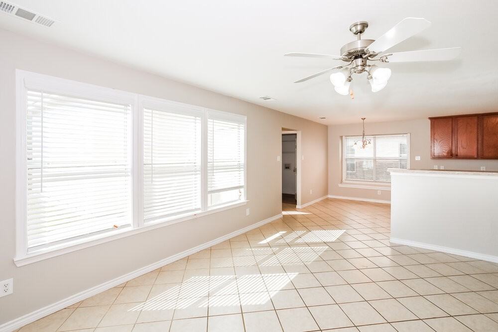 9032 Wild Rose Ln - Photo 5 of 17