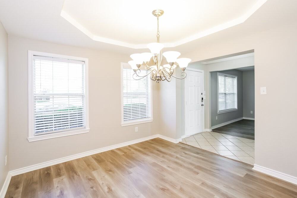 9032 Wild Rose Ln - Photo 6 of 17