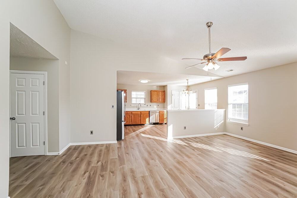 5323 Melbourne Rd - Photo 3 of 21