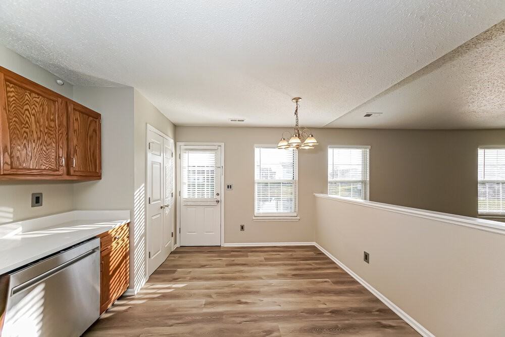 5323 Melbourne Rd - Photo 7 of 21