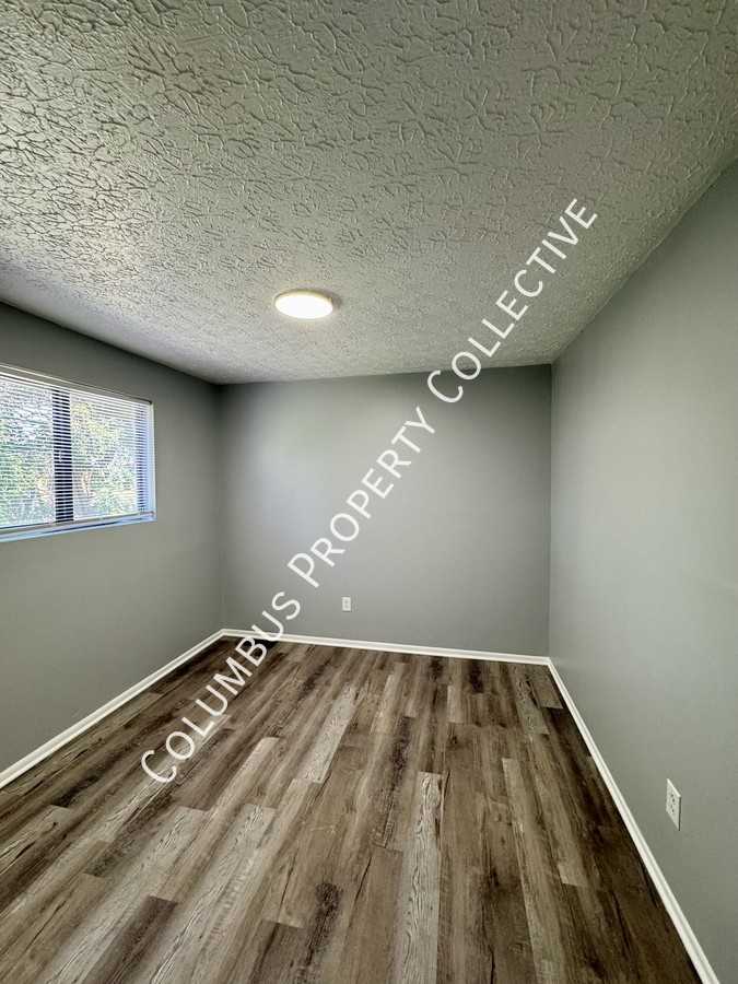 2026 Noe Bixby Rd - Photo 6 of 13