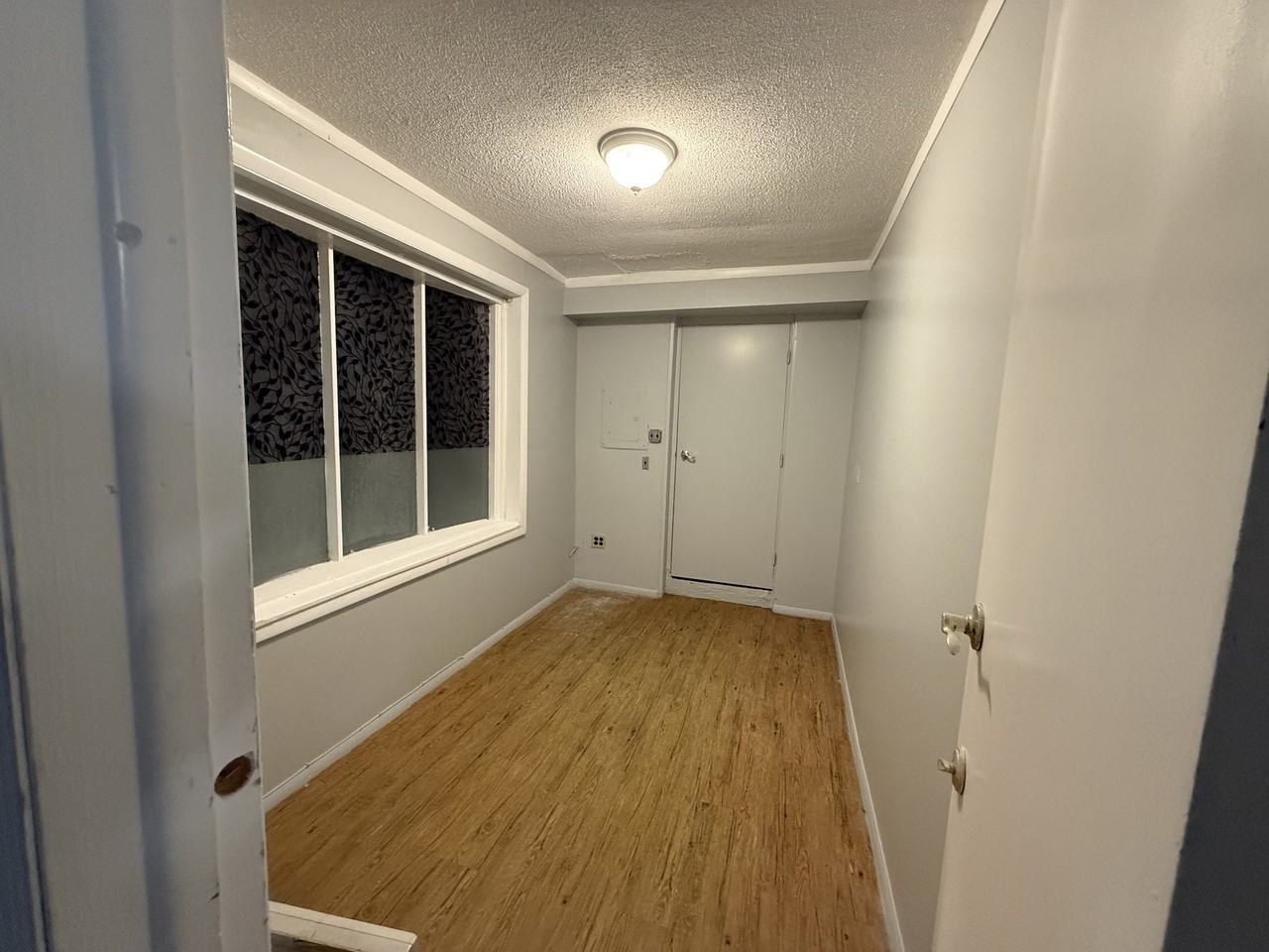 368 Summerhill Rd #B - Photo 4 of 21