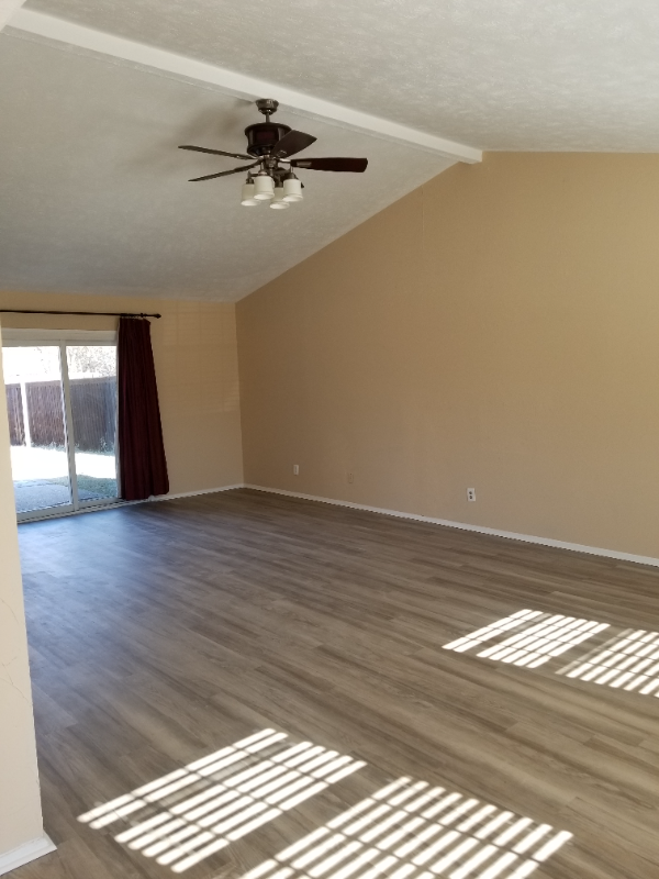 5725 Baker Dr - Photo 2 of 19