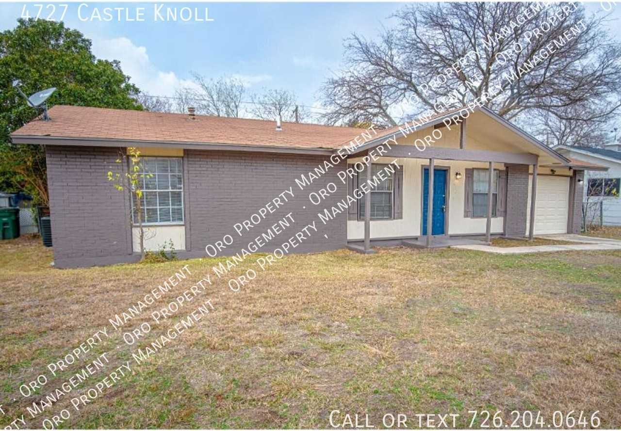 4727 Castle Knls - Photo 3 of 21