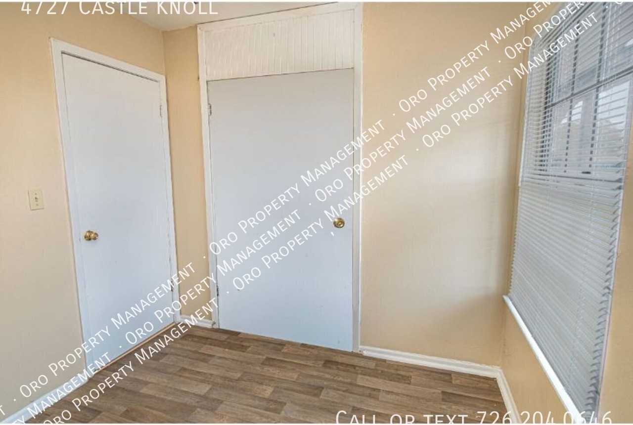 4727 Castle Knls - Photo 6 of 21