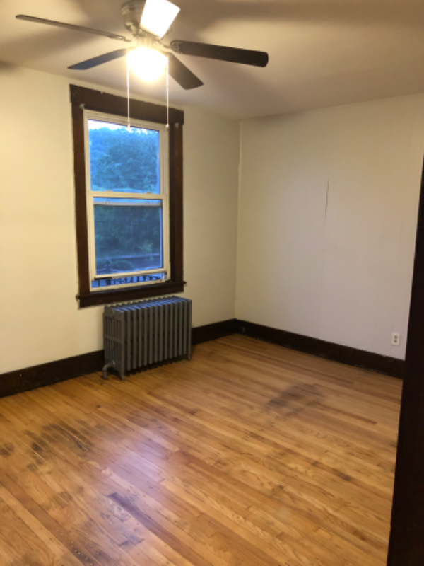 700 Airbrake Ave - Photo 7 of 21