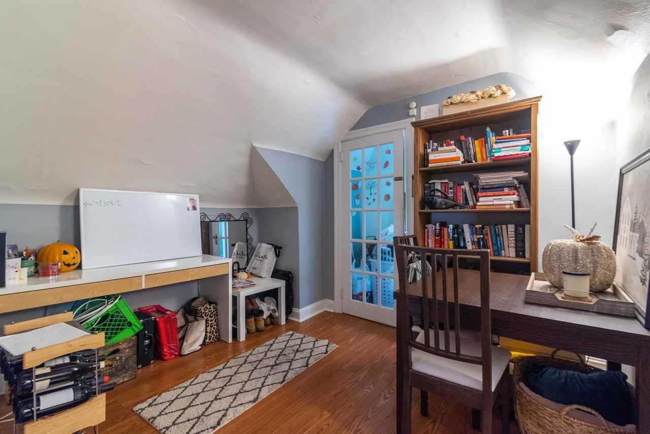 322 Paxson Ave #B - Photo 6 of 14