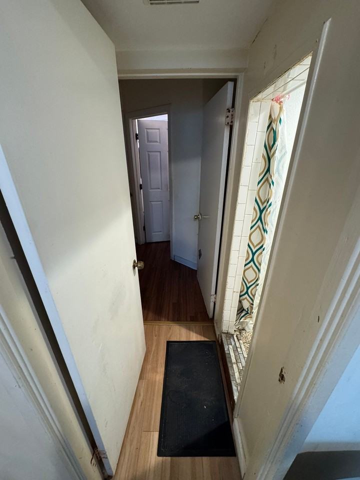 68 London St #2 - Photo 4 of 7