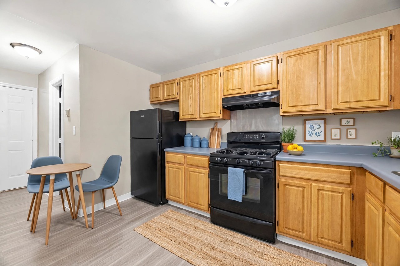 755 Canonby Pl #2-1 - Photo 6 of 6
