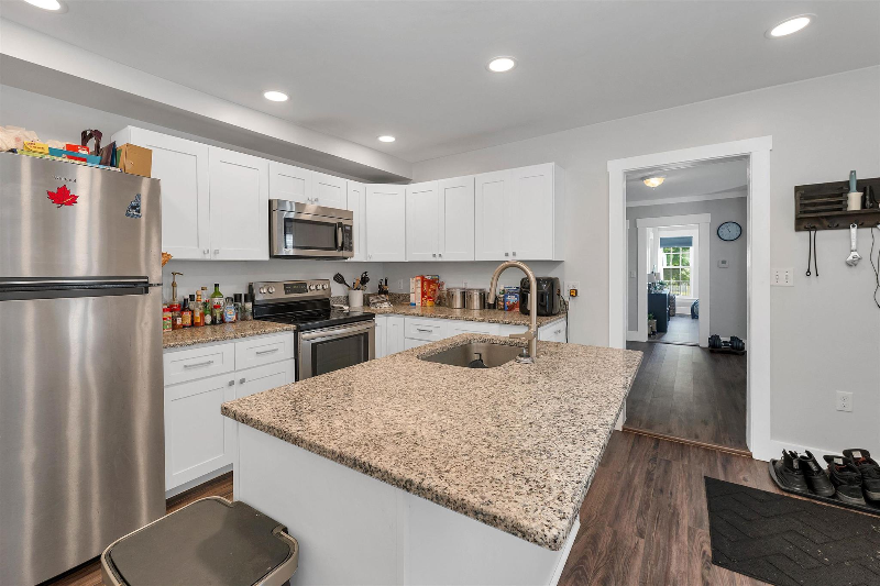 27 Bradley St #27 - Photo 5 of 19
