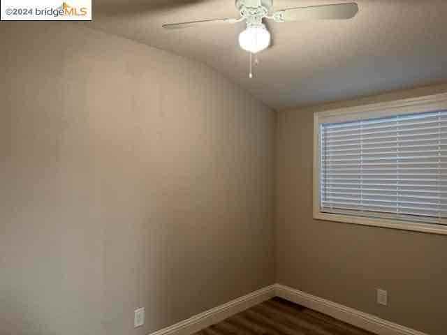 513 W 14th St #515 - Photo 3 of 8