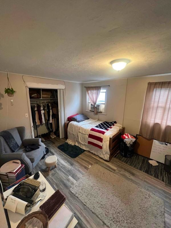 628 N D St - Photo 6 of 11