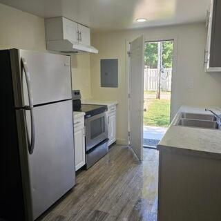 313 S Howard St #1 - Photo 4 of 6