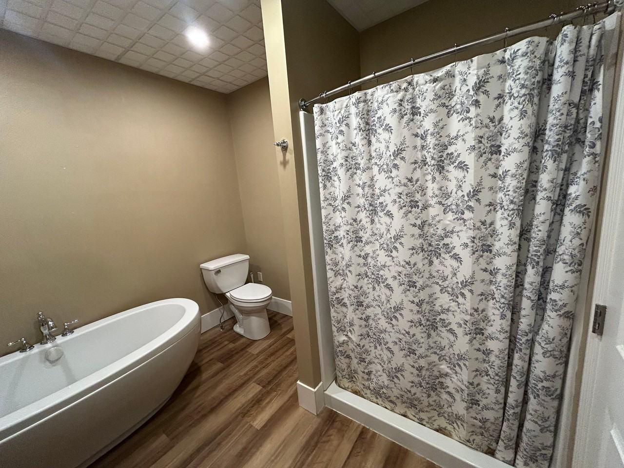 12 2nd St Ne #5 - Photo 6 of 9