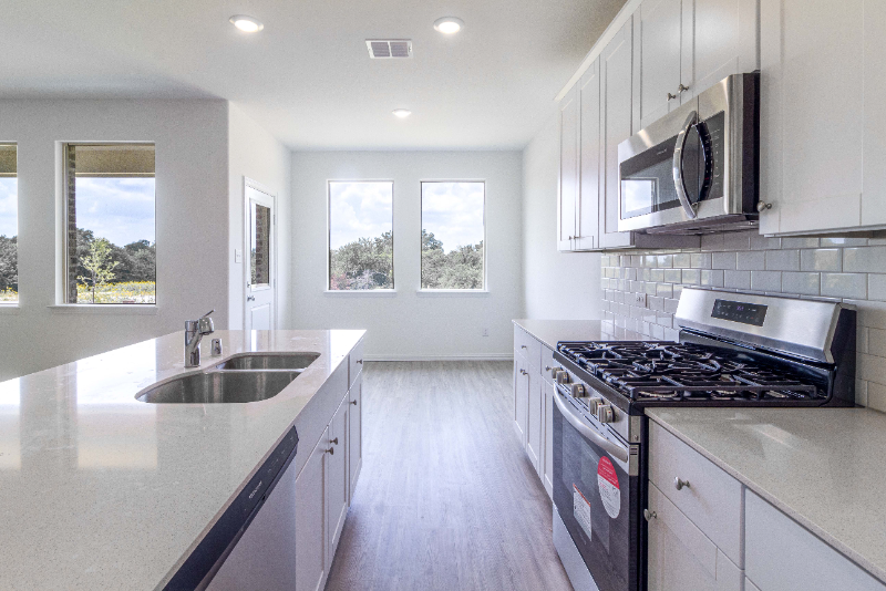 3240 Willow Terrace Ln - Photo 6 of 31